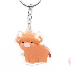 Highland Cow Farm Animal Keychain | Cartoon Chibi Art Glitter Acrylic Charm | Kawaii Cute Wild Animal Lover Gift | Wildlife Souvenir Keyring