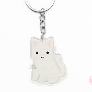 White Cat Acrylic Pet Breed Keychain | Cartoon Chibi Animal Art Glitter Charm | Kawaii Cute Shorthaired Kitten Loss Memorial Keyring Gift