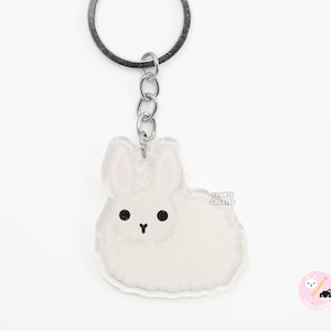 White Angora Rabbit Acrylic Pet Breed Keychain | Cartoon Kawaii Art Double-Sided Epoxy Bunny Glitter Charm | Chibi Cute Animal Lover Gift