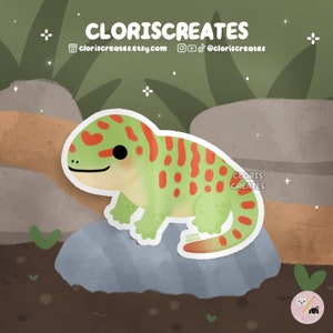 Giant Day Gecko Lizard Waterproof Vinyl Sticker | Kawaii Chibi Animal Lover Art Water Bottle Decal | Cute Cartoon Exotic Pet Reptile Gift