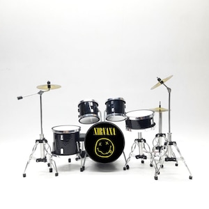 Miniatuurdrumset Zwart Geel Instrument Muzikale Display Cadeau 1/12 1:12