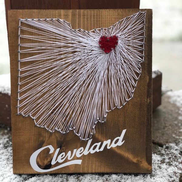 Made To Order - Cleveland Ohio String Art with Heart & Vinyl Wording - Customizable Colors FREE SHIP