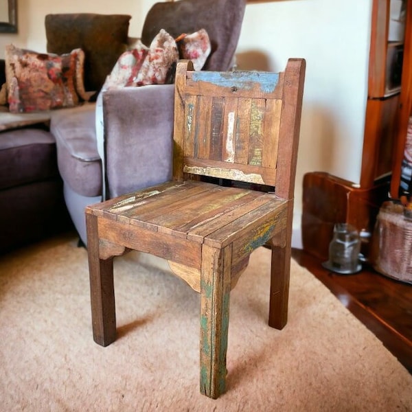 Reclaimed Wood Chair/Handmade Wood Furniture/Home Decor Sitting Chairs/Vintage Wood Hand Carved Living Room Decor Chair/Bar Wood Chairs