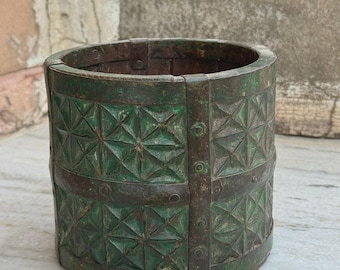 Handgesneden houten pot: vintage Indiaas huisdecor (5,51 inch)