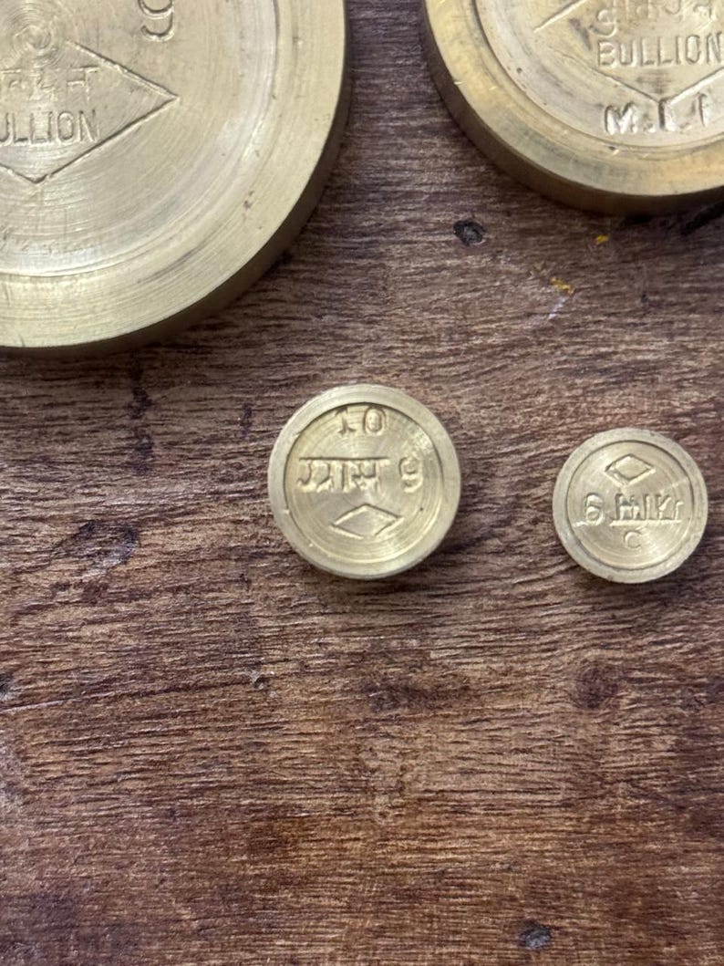 Pesas de latón vintage elegantes: decoración única para básculas de 1 a 200 gramos, doradas, pesas doradas imagen 6