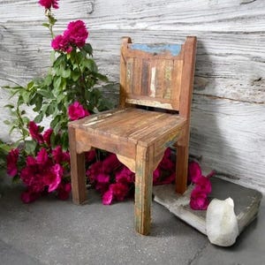 Reclaimed Wood Chair/Handmade Wood Furniture/Home Decor Sitting Chairs/Vintage Wood Hand Carved Living Room Decor Chair/Bar Wood Chairs