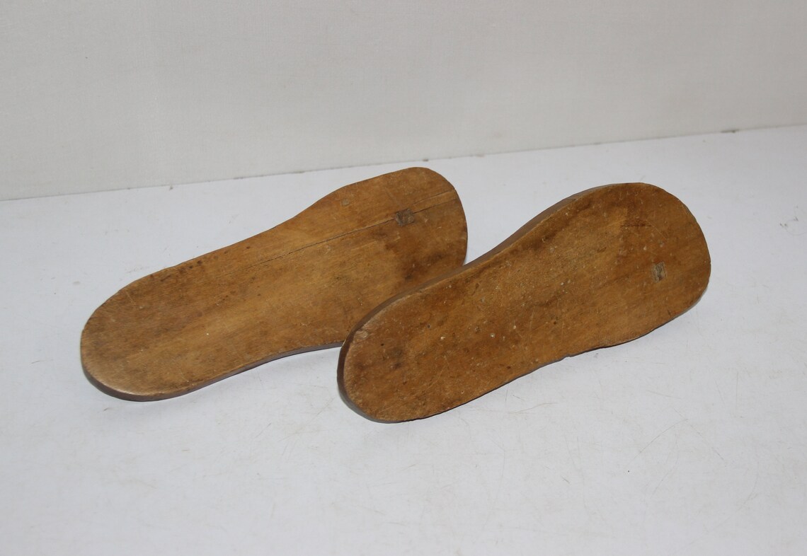 khadau wooden slipper