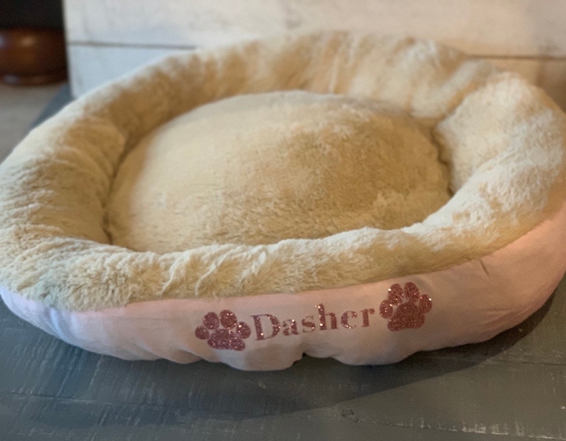Personalized dog bed