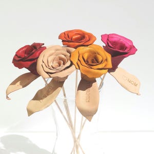 Rose en cuir avec date, anniversaire de mère, cadeau du 3e anniversaire pour elle, souvenirs de mariage pour le couple, cadeau d'anniversaire en cuir pour femme,