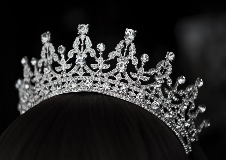 Bridal Silver Tiara and Crown for Brides Royal Crystal Tiara - Etsy