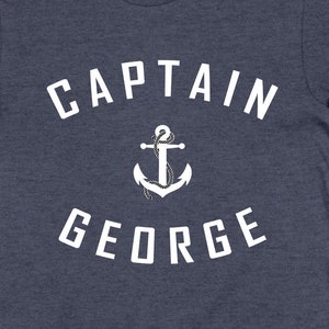 Camiseta de capitán personalizada con nombre de pescador, regalo de capitán, camiseta personalizada, camiseta de capitán de barco, camiseta de yate para hombre - SA367