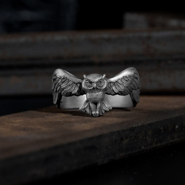 Sterling silver Owl band ring for men or wonen, Good animal lover ring in silver, Mothers days silver ring for mom, Owl signet pinky rings