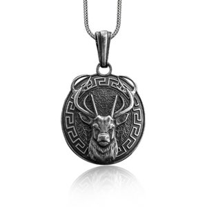 Red Deer Necklace for Men in Sterling Silver, Fiadh Ruadh Fairy Cattle Silver Charm, Engraved Shield With Wild Deer Pendant, Men Silver Gift