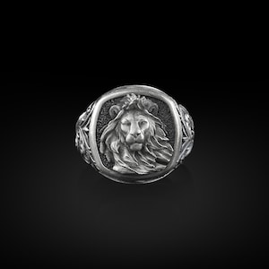 Majestic Lion Square Signet Ring, Sterling Silver Rings, Mens Astrology Signet Rings, Zodiac Leo Gifts, Animal Pinky Rings for Women,