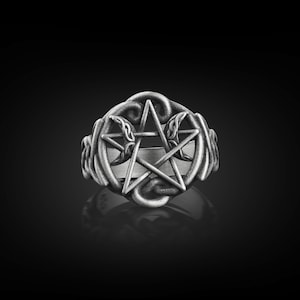 Celtic Moon and Star Ring in Silver, Celtic Knot on Side Celestial Ring For Men, Pentagram Ring For Boyfriend, Nordic Jewelry, Husband Gift