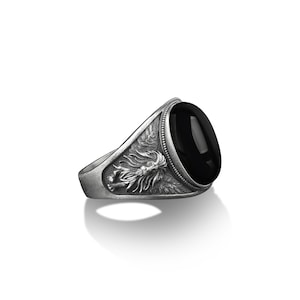 Winged lion with onyx gemstone ring for men in sterling silver, Zodiac leo men ring, Lion signet pinky ring, Jewelry for men, Onyx lion ring