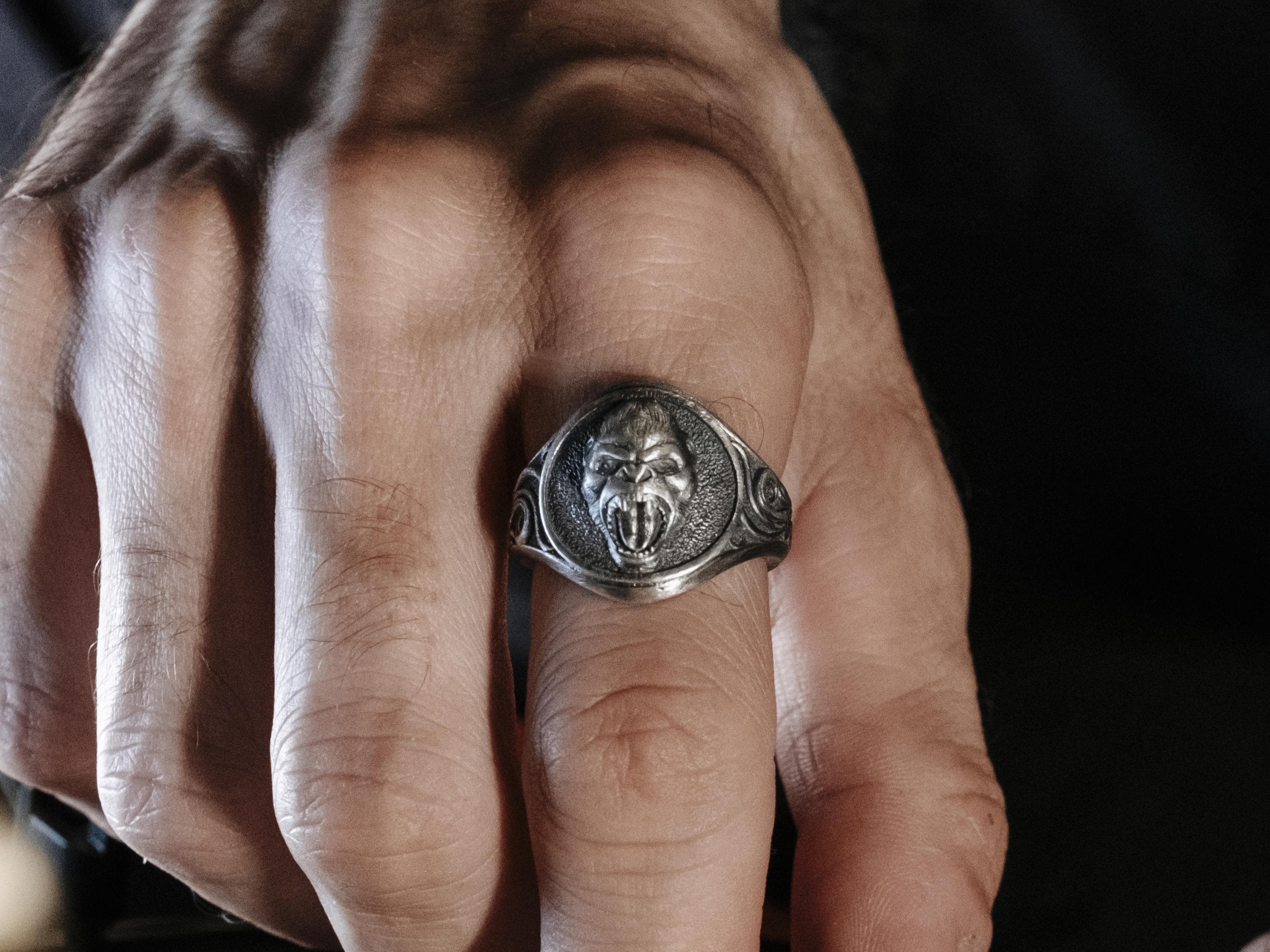 Silver gorilla ring - Etsy 日本