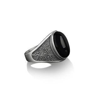 Tree of life silver man ring, Black onyx signet silver men&#39;s ring, Yggdrasill silver ring, Signet onyx man ring, Signet family men gift ring