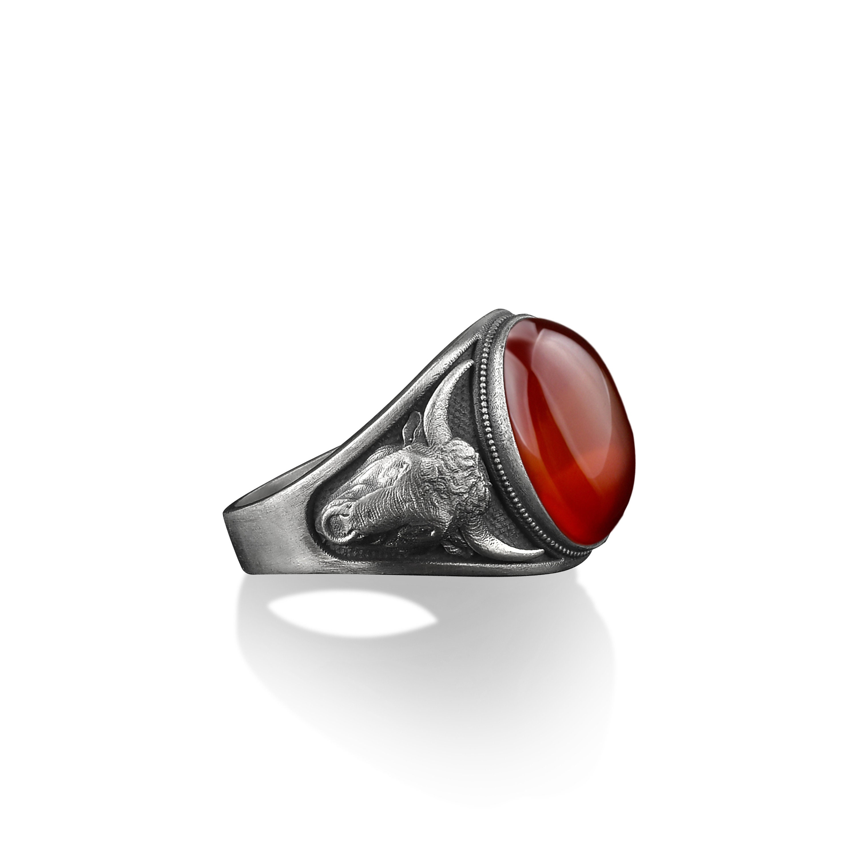 Bull head engraved red agate gemstone ring for men, Sterling silver signet ring, Earth sign zodiac ring for him, Carnelian zodiac men ring