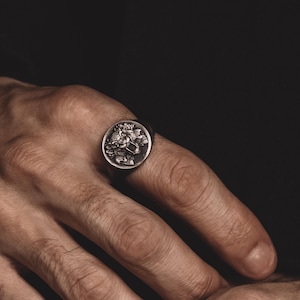 Saber Toothed Tiger Handmade Sterling Silver Men Signet Ring, Wild Cat Animal Signet Ring, Asian Tiger Engraved Ring, Tiger Men Gift Jewelry