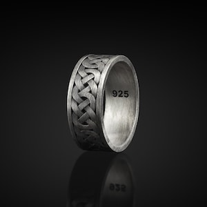 Scandinavian motif handmade sterling silver men ring, Viking knot men wedding ring, Men wedding band, Statement band, Engagement men ring