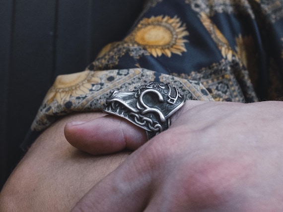 Morior Invictus ハンドメイド スターリングシルバー メンズリング 