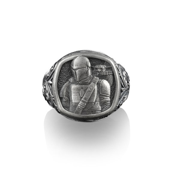 Baby yoda ring deals