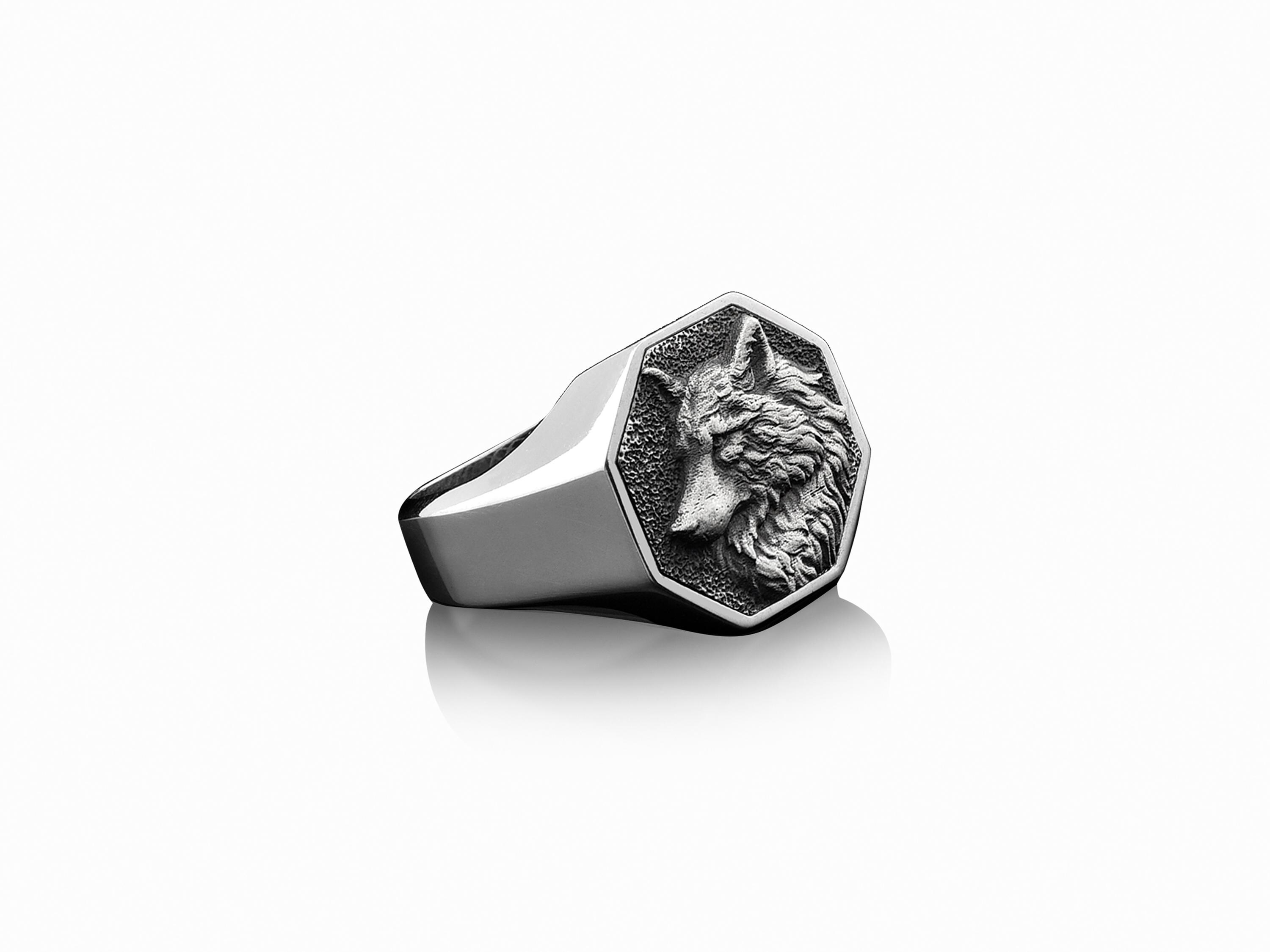 Stainless Steel Wolf Head Ring For Men - Black Vintage Werewolf Design