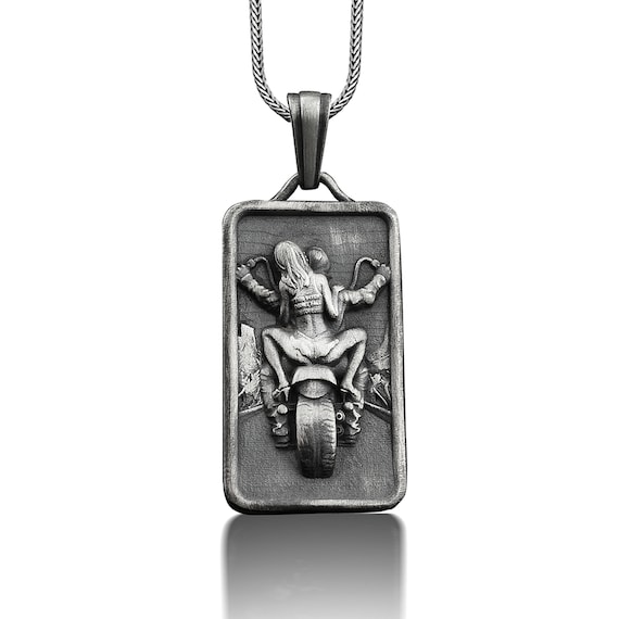 Mens harley best sale necklace