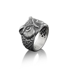 Owl Mens Ring in Oxidized Silver, Cool Birds of Prey Ring For Boyfriend, Engraved Animal Ring For Men, Pinky Bird Ring, Husband Ring Gift image 3