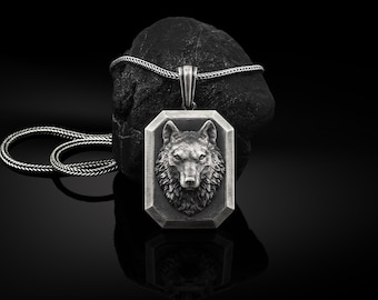 Wild Wolf Man Silver Pendant, Personalized Wolf Men's Necklace, Silver Wolf Men Necklace, Husband Silver Gift Necklace, Animal Men Medallion
