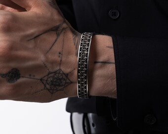 Royal Skull Baroque Men's Bracelet Cuff in Sterling Silver,  Personalized Gothic Bangle Cuff Gift Jewelry