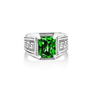 Emerald stone men signet silver ring with engraved meander, Green emerald stone statment men ring in 925 Silver, Green jade stone men ring