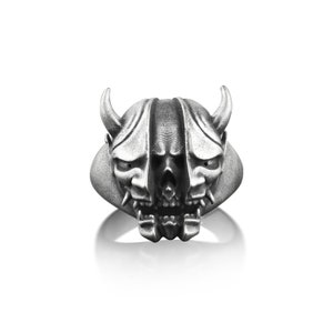 Skull Under The Oni Mask Cool Ring, Unusual Demon Mens Ring in Oxidized Silver, Devil Ring For Boyfriend, Halloween Ring For Best Friend