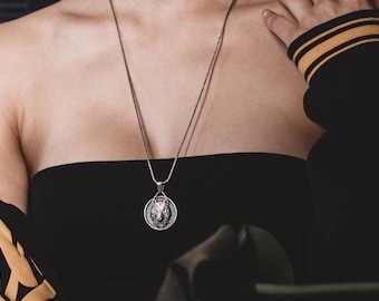 Médaillon de loup, collier de charme pour hommes en argent sterling fait main loup de la mythologie nordique, bijoux de loup viking, pendentif tête de loup Fenrir avec chaîne