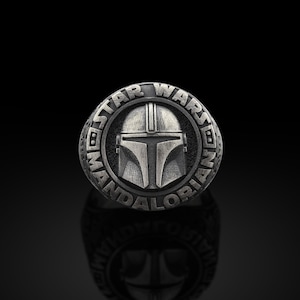 Anillo de hombre de plata mandaloriano, anillo de hombre mandaloriano de Star Wars, joyería de Star Wars de plata sólida, anillo de plata para hombres, anillo de regalo de plata del marido