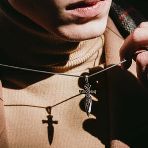 The Spear Of The God Odin Gungnir Silver Necklace, Engraved Viking Knot Odin&#39;s Knife, Scandinavian Mythology Gungnir Odin&#39;s Spear Necklace