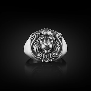 Male Lion in Victorian Motifs Ring, Oxidized Pinky Signet Ring For Men in Sterling Silver, Leo Ring For Boyfriend, Animal Ring For Husband