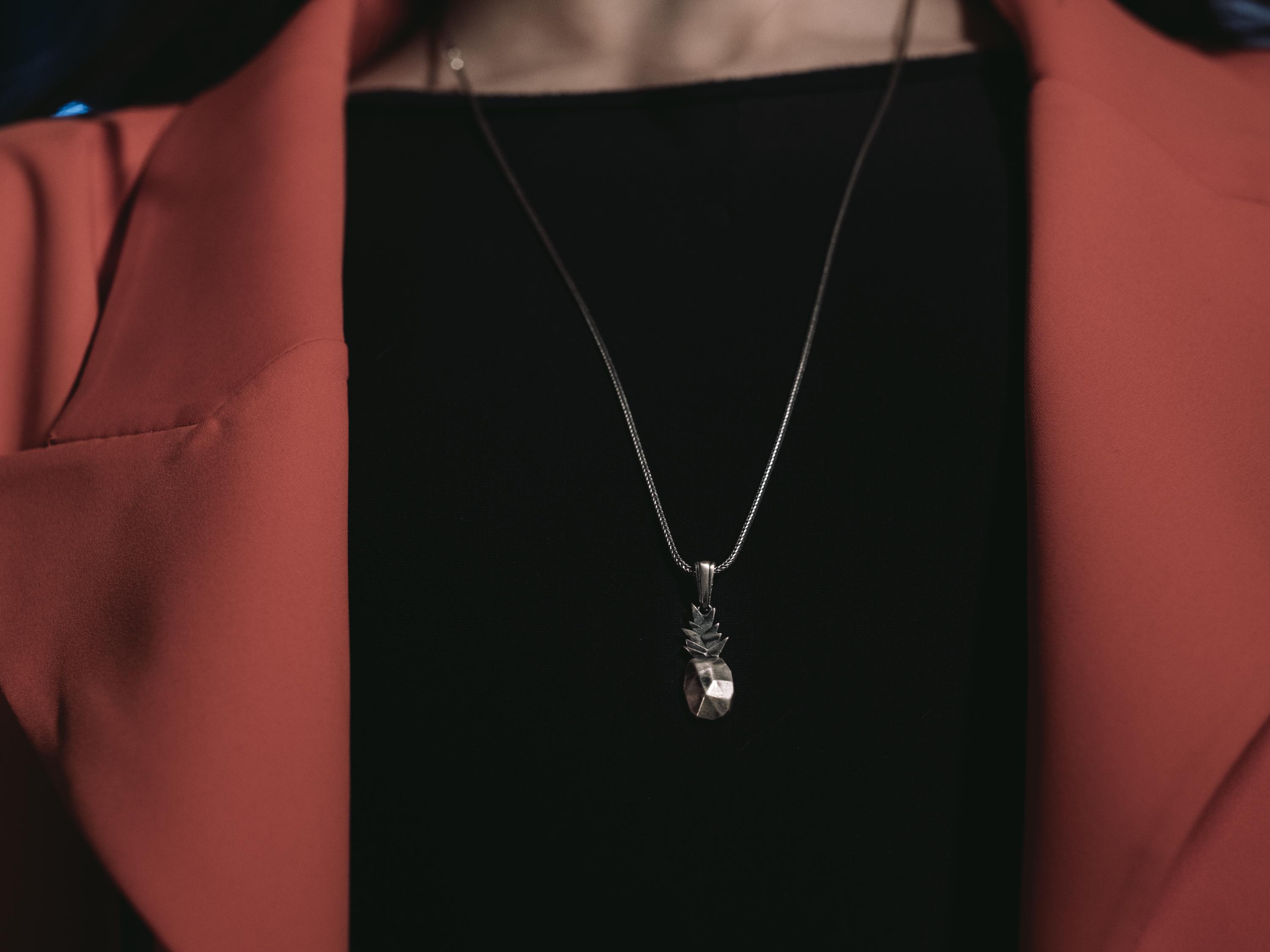 Vadmans Collana Ananas In Argento Sterling 925 - Ciondolo Frutto Dorato - Gioiello Donna Ipoallergenico In Confezione Regalo