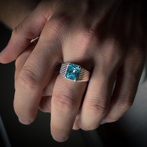 Blue topaz signet ring for men in sterling silver, Blue gemstone statement men ring, Rectangle cut stone ring for dad, Aquamarine men rings