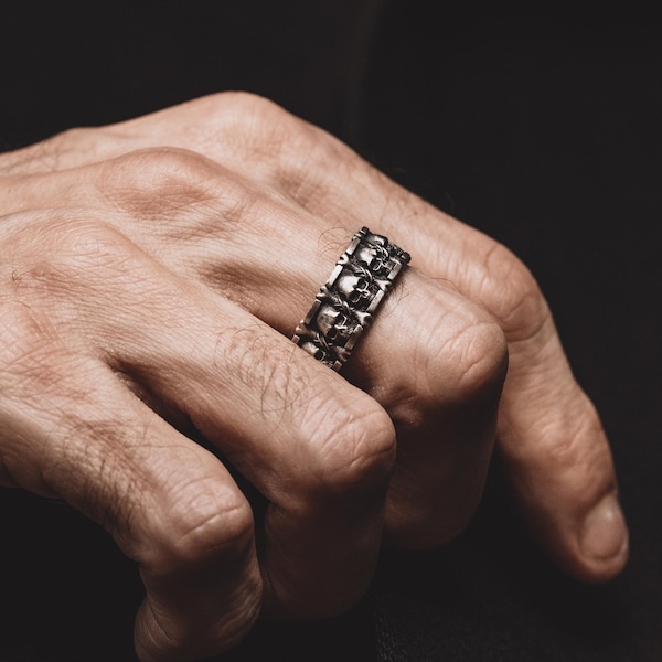 Skulls and Stars Handmade Sterling Silver Men Band Ring, Skull and Star Men Gothic Ring, Skull and Star Men Biker Ring, Fashionable Jewelry
