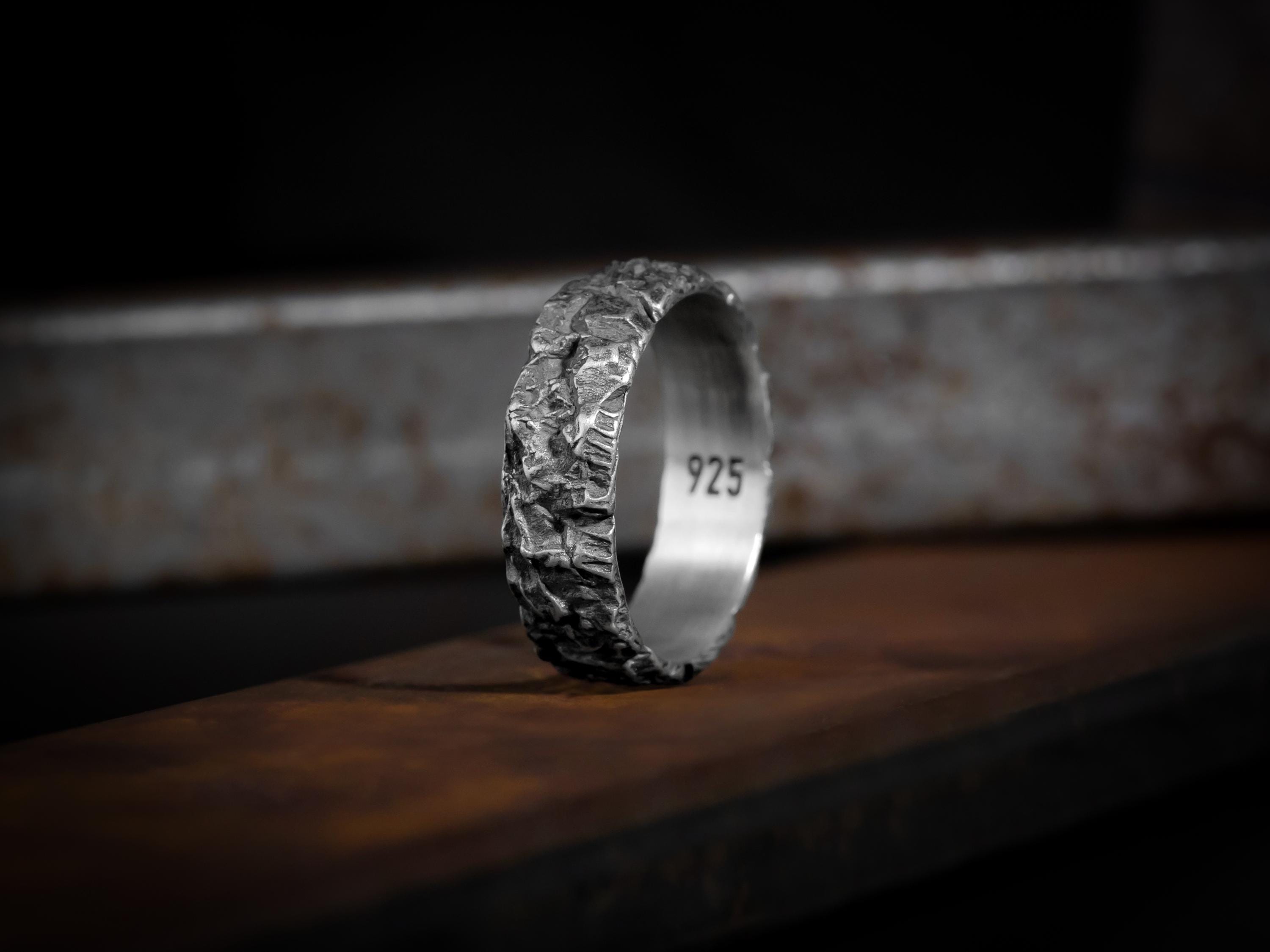 Rock Wedding Ring - Etsy