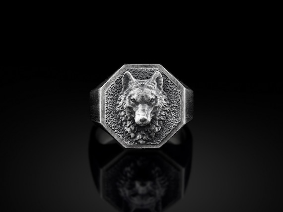 Oxidized Silver Wolf Men Ring, Alpha Wolf Signet Man Ring, 925 Silver Animal Men Ring, Sterling Silver Handmade Men Ring, Boho Men Gift Ring