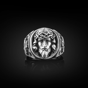 Jesus with Crown of Thorns Ring, Jesus with Cross Engraved Signet Ring For Men, Christian Mens Ring in Sterling Silver, Faith Ring For Dad