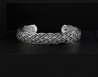 Woven Rock Handmade Cuff Bracelet for Men, Personalized Minimalist Luxury Gift Bracelet Jewelry