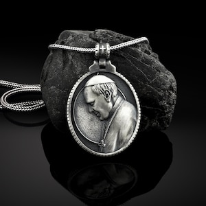 Pope francis pendant necklace for men in silver, Catholic necklace for best friend, Religious necklace for christian dad