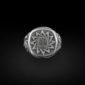 Erzgamma Lucky Star Square Signet Ring, Ancient Christian Luck Amulet, Sacred Geometry, Catholic Gifts for Her, Christian Jewelry for Men