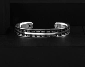 Casual Fashionable Handmade Sterling Silver Cuff Bracelet for Men, Personalized Modern Men's Jewelry for Groom
