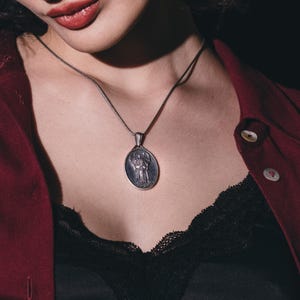 Archangel Raphael Silver Oval Medal, Customizable Necklace, Catholic Gifts for Women, Necklace Silver Christian Men, Guardian Angel Gift
