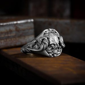 Antique style biker gothic skull silver rings, Victorian pattern biker ring for everyday use, 925 Silver biker jewerly, Silver gift man ring